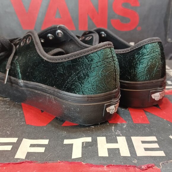 Vans Men's 4.5/Women's 6 Authentic Jungle Green Velvet Black VN0A5KRD8E8 - Picture 2 of 12